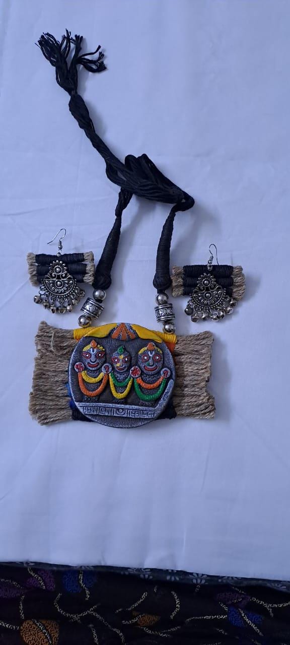 Terracotta Lord Jagannath pendant jute necklace set with matching earrings
