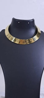 Exclusive golden neckband