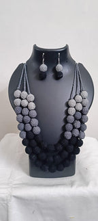 Exclusive 3 layers black thread beads necklace set with matching earrings