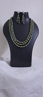 Green paper beads necklace set