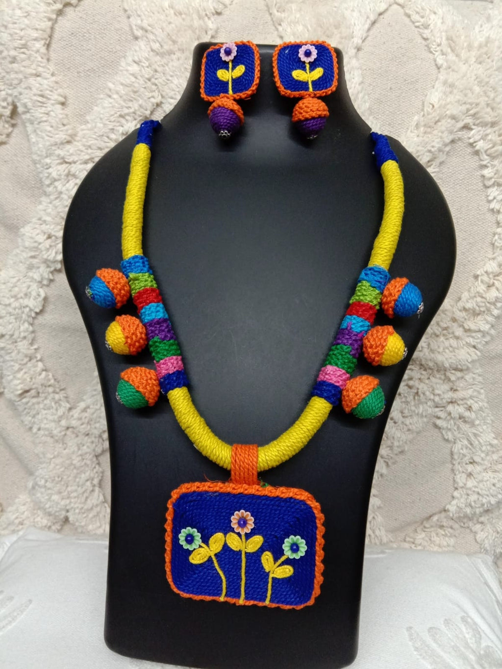 Handmade thread jewellery for summers