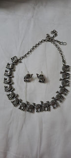 Exclusive n beautiful camel necklace n matching earrings