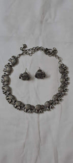 Exclusive n beautiful elephant necklace n matching earrings