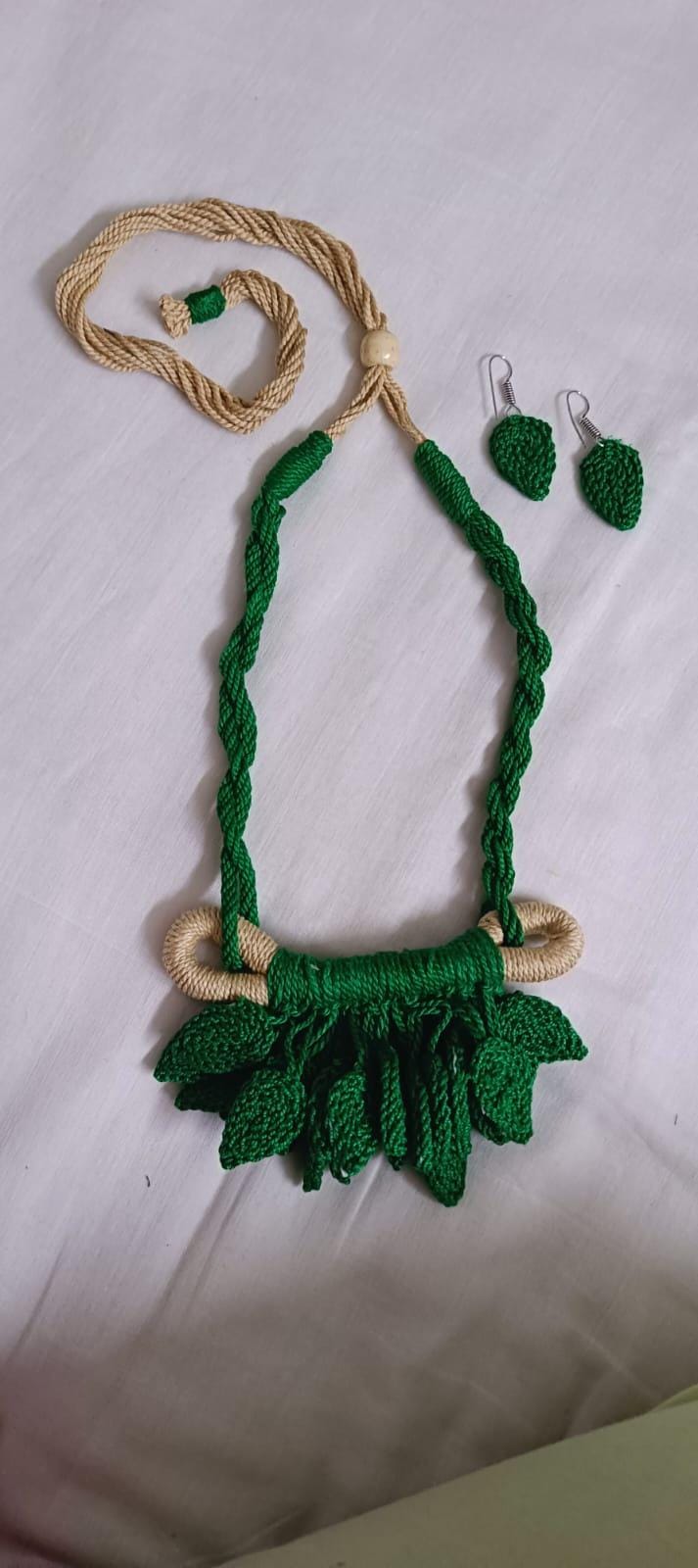 Green Crochet thread necklace set with leaf fringes and matching earrings