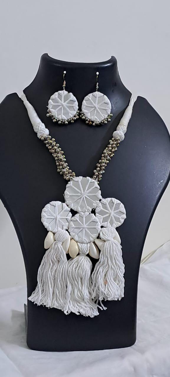 Stunning handmade Kutch Glass work necklace with matching glass work earrings