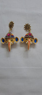 Paper quilling Ganesha earrings