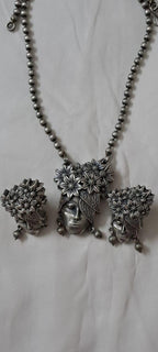 Exclusive n beautiful long chain with face pendant n matching earrings