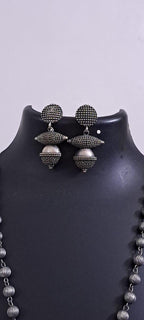 Exclusive light weight silver oxidised set.
