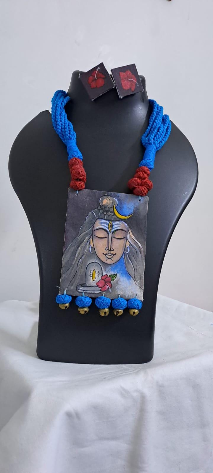 Handpainted fabric jewellery set with matching earrings
