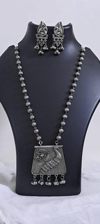 Exclusive light weight silver oxidised set.