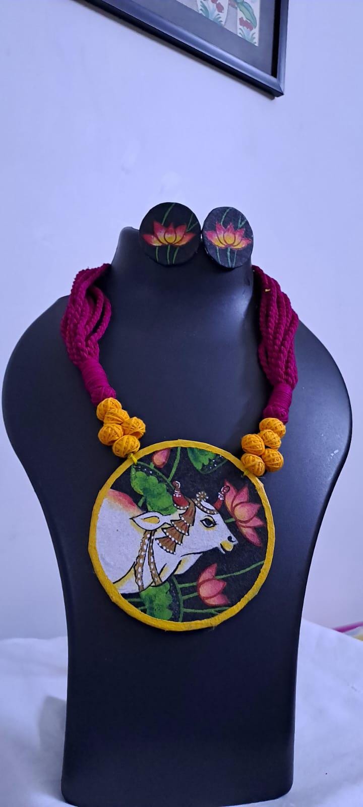 Handpainted fabric jewellery set with matching earrings