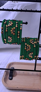 Green colour traditional thread kundan bangles with zari bangle box
