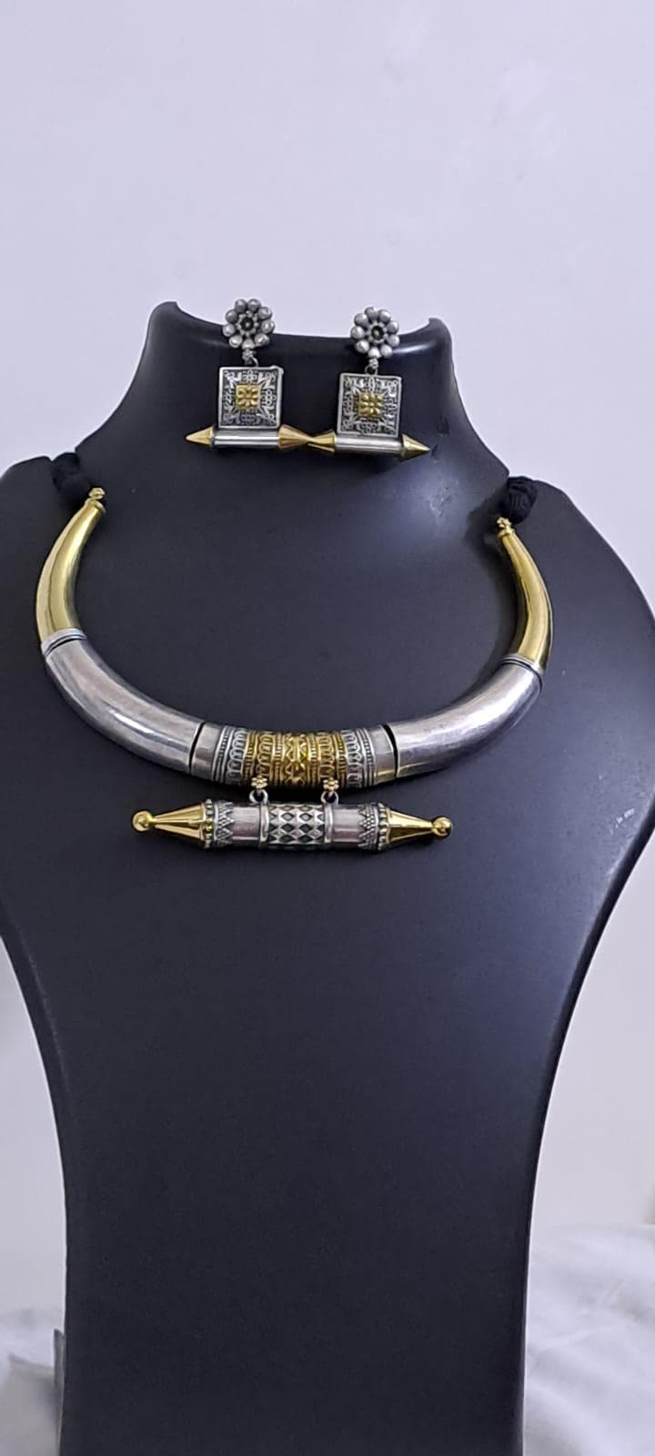 Exclusive silver oxidised hasuli set with matching earrings