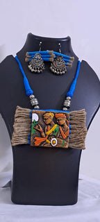 Terracotta and thread necklace
