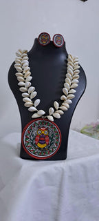 Handpainted fabric jewellery set with matching earrings
