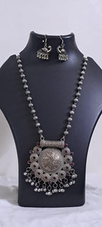 Exclusive light weight silver oxidised set.