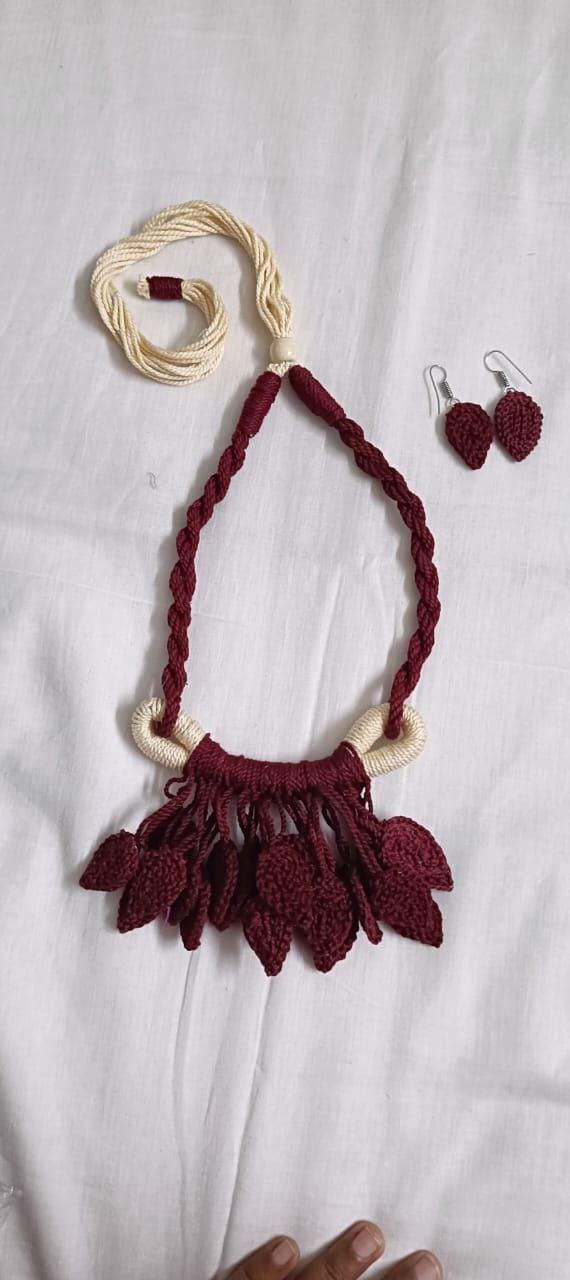 Maroon Crochet thread necklace set with leaf fringes and matching earrings