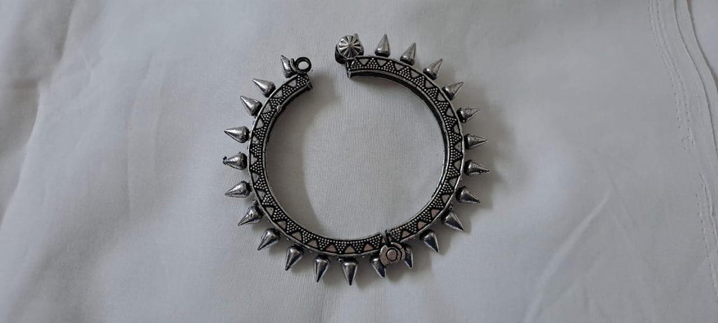Silver oxidised bracelet/kada