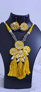 Stunning handmade Kutch Glass work necklace with matching glass work earrings